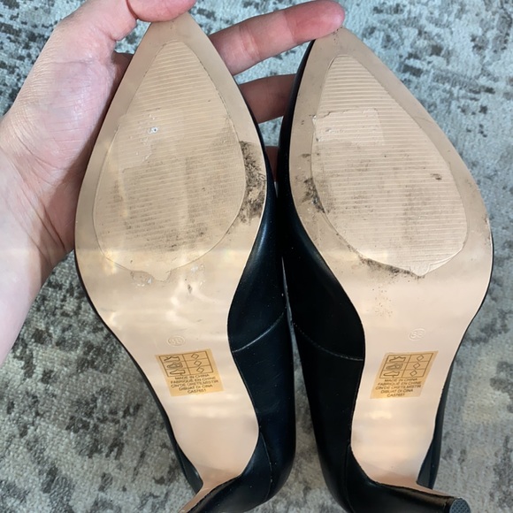 Black Heels - Picture 3 of 3